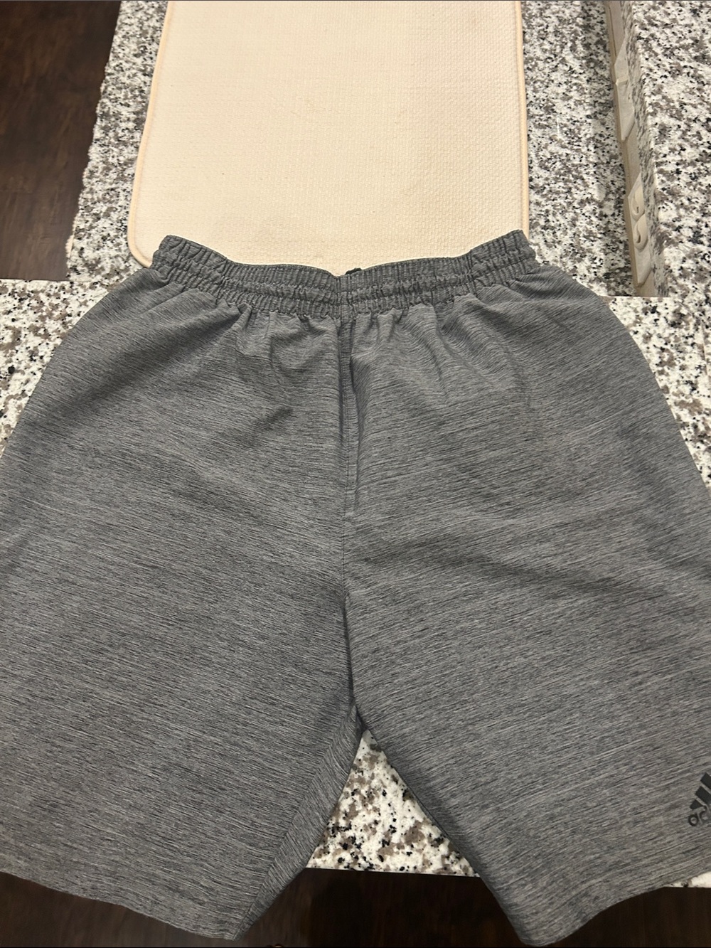 Adidas Aeroready Tech Performance  Athletic Shorts Gray Men’s L